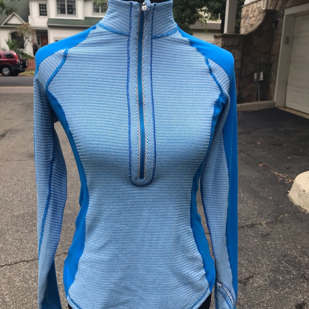 Lululemon pull over - Picture 2 of 5